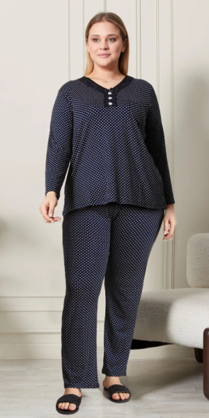 Puantiye Desenli Yakası Dantelli Ve Düğmeli Büyük Beden Siyah Pijama Takımı